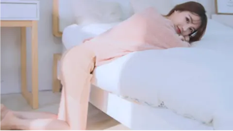 19岁女孩挪用1700万