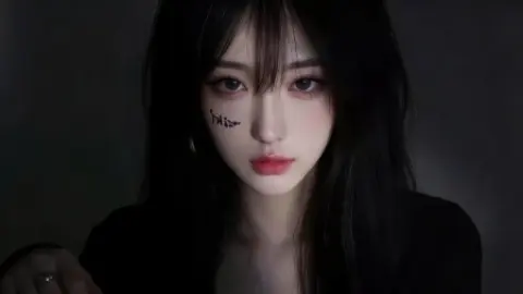 女子乐园被大狗撕咬