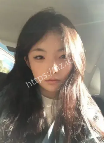 小缘脚踏两条船